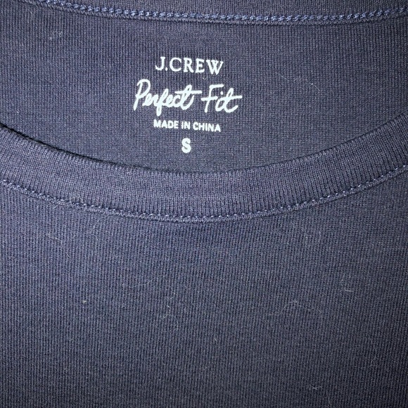 Jcrew Perfect Fit Short. - Picture 2 of 2